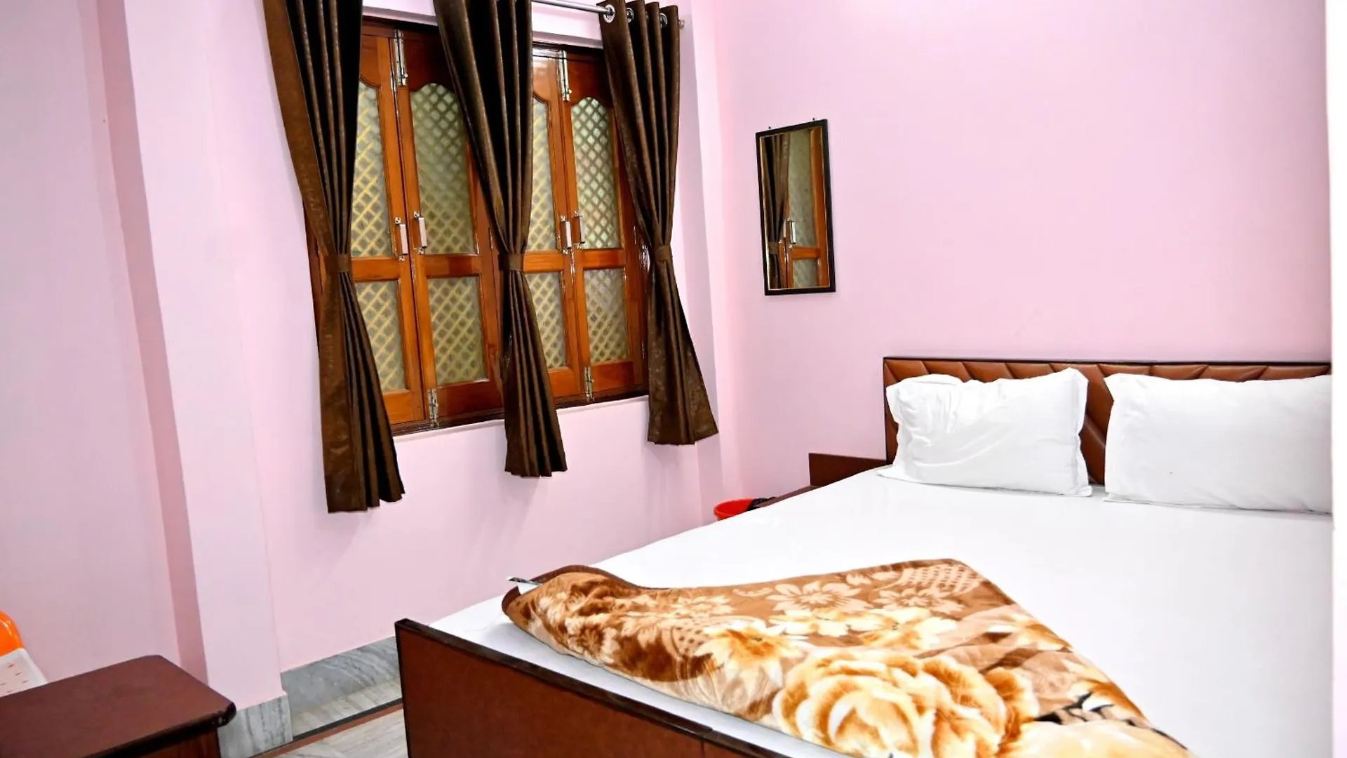 Shiv Shakti Paying Guest House バラナシ インド